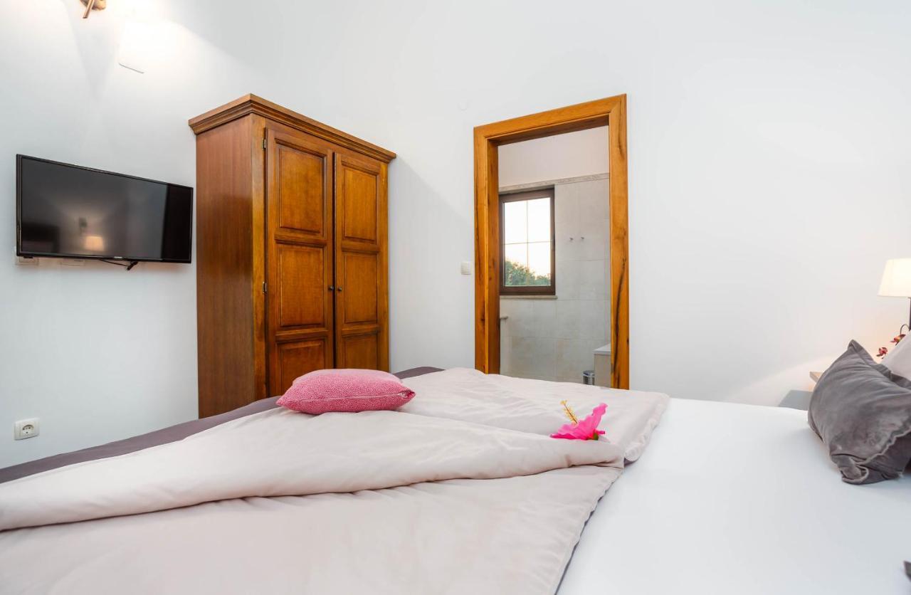 Villa Kamenica Kras Exterior foto